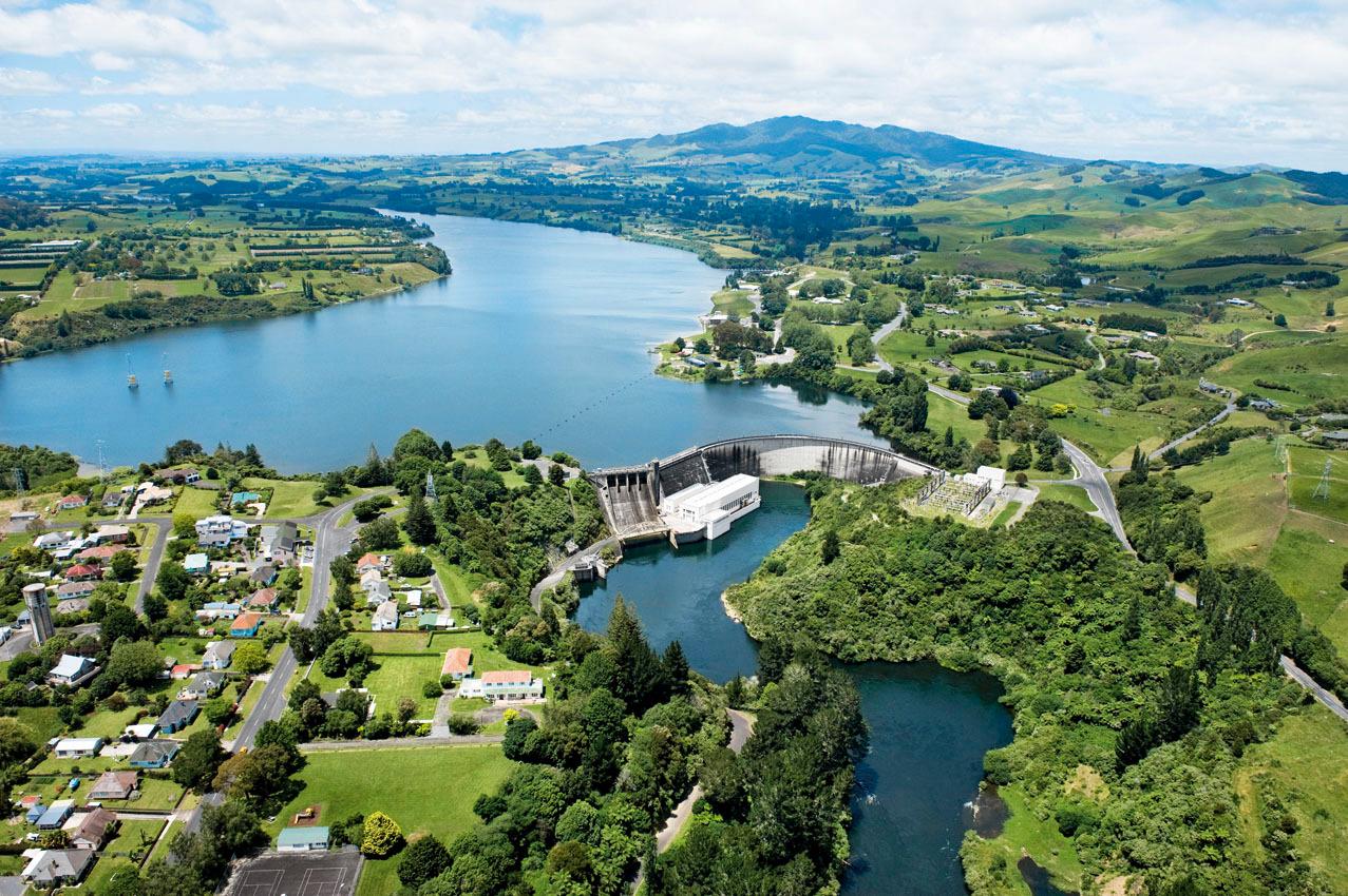 - The Ideal Location of Lake Karapiro for ⁣Rowing Camps