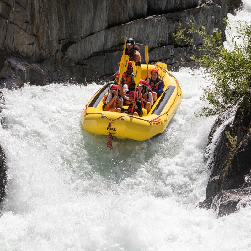 Thrilling whitewater rafting ⁤experiences in⁤ the‌ Rockies